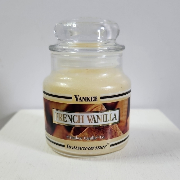 Yankee French Vanilla Candle Rare Vintage Black Band Small Jar Lid 3.7 Oz 13812 - Picture 1 of 9
